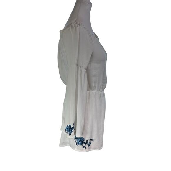 Lottie Moss Romper Floral Embroidered Off Shoulder Long Sleeve White Blue XS NWT - Picture 7 of 14